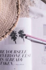 インスタグラム用、雑貨商品撮影の写真です。クライアントはPLUS BEAUTYです。（8n-125）
