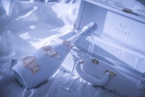 インスタグラム用、フード＆ドリンク商品撮影の写真です。クライアントはANGEL CHAMPAGNEです。（8n-152）
