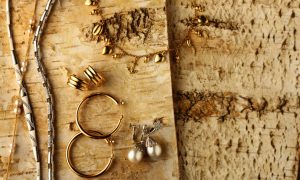 インスタグラム用、ジュエリー＆アクセサリー商品撮影の写真です。クライアントはです。（8n-132）