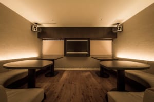 ウェブサイト（WEB）用、店舗建築撮影の写真です。（5o-246）