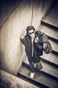 通販（ECサイト）用、アパレルファッション モデル メンズ撮影の写真です。クライアントはagioです。（11m-188）