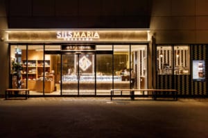 ウェブサイト（WEB）用、店舗建築撮影の写真です。（5o-250）